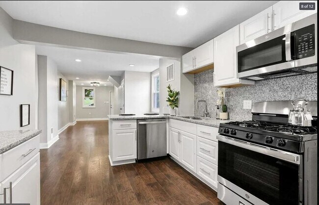 Foto del edificio - 4406 St Georges Ave.