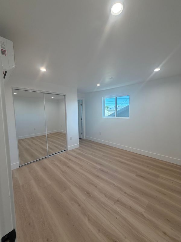 Foto del edificio - 3209 W 18th St