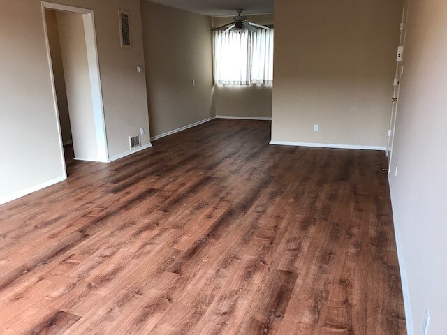 Living room - 3826 Prospect Ave