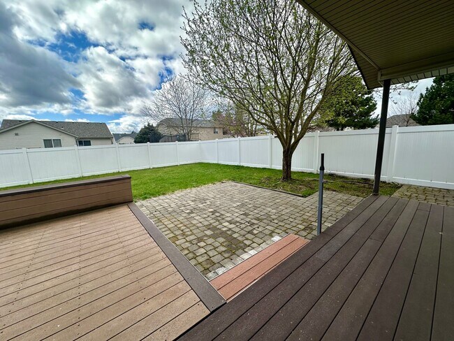 Foto del edificio - RANCHER IN SUNSHINE MEADOWS (APP#58)