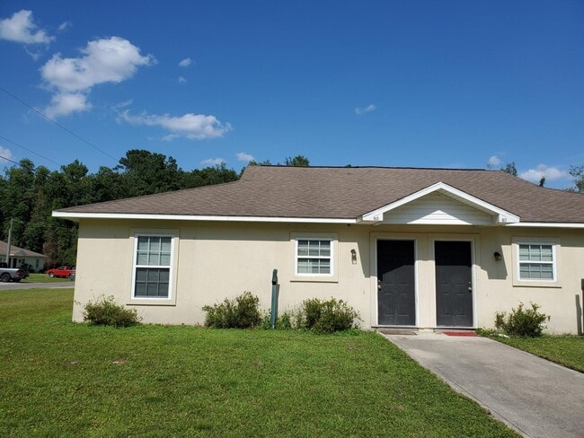 Building Photo - 405 S Ashley St