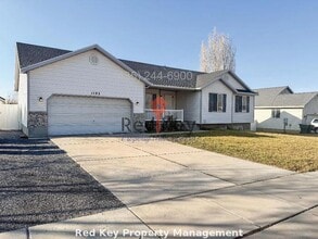 Building Photo - 1193 Cedarwood Rd