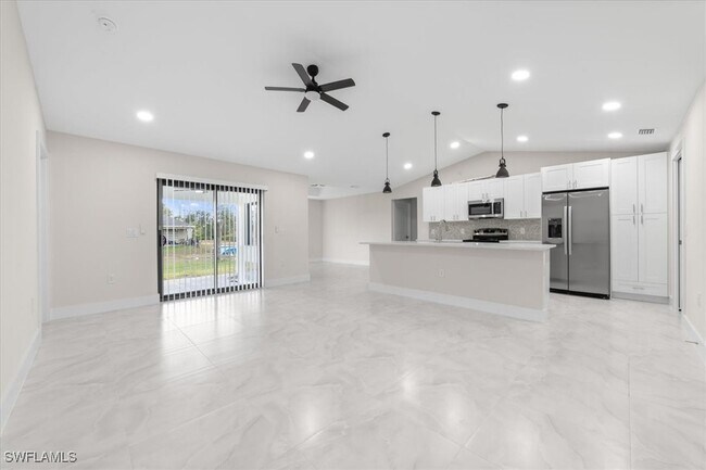 Foto del edificio - 2619 23rd St SW