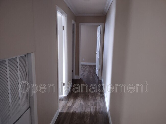 Foto del edificio - 8701 NE 107th Pl