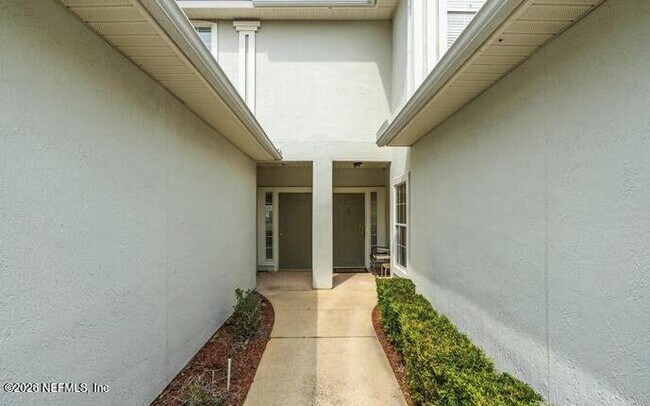 Foto del edificio - 726 Middle Branch Way