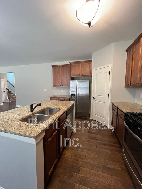 Foto del edificio - 106 Gunier Cir