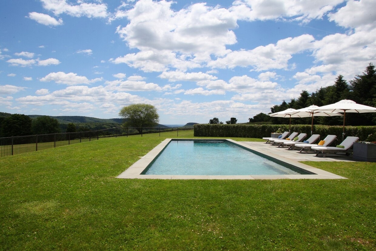 Foto principal - 141 Geer Mountain Rd