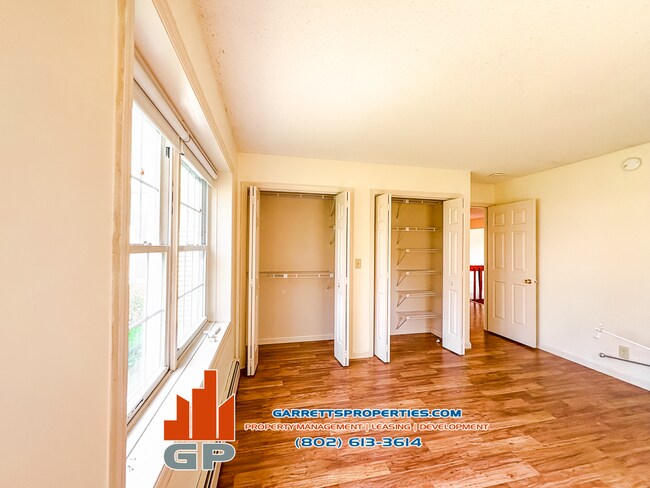 Building Photo - 243 Eastview Cir