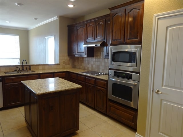 Foto del edificio - 3313 Buckthorn Ln