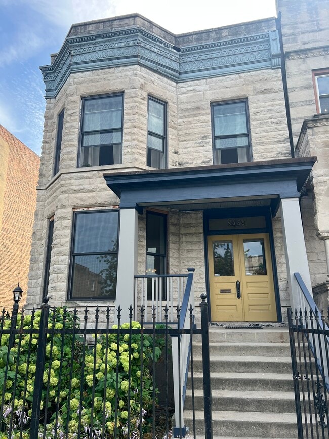Building Photo - 3349 W Adams St