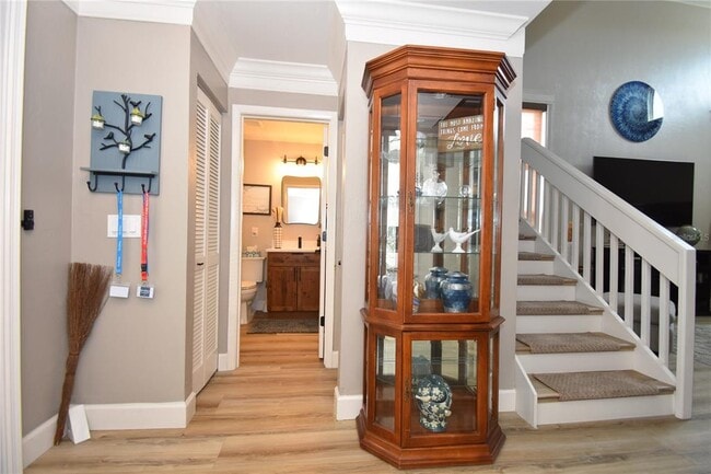 Foto del edificio - 1 Bedford Dr