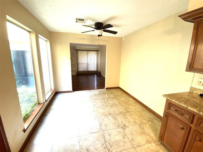 Foto del edificio - 22522 Smokey Hill Dr