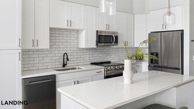 Foto del edificio - 1310 Hillside Ave