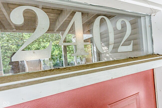 Foto del edificio - 2402 N Delaware St