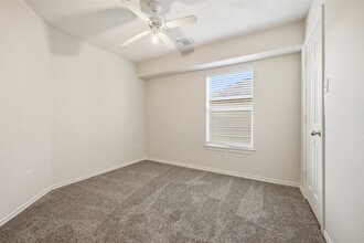 Building Photo - 6058 Shelbourne Park Ln