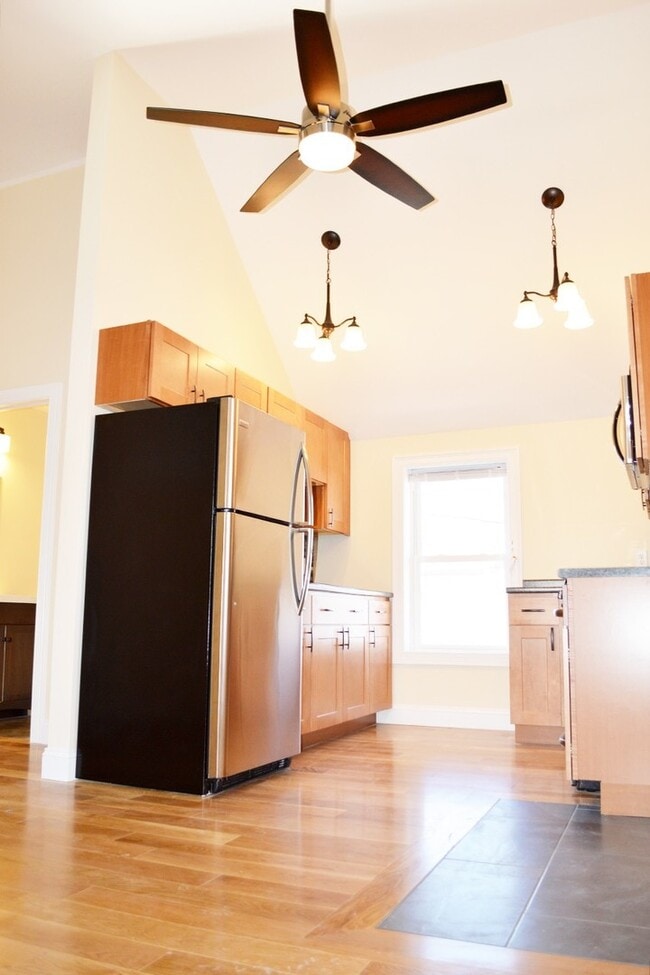 Foto del edificio - 220 North Ave