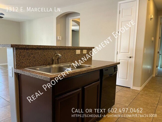 Foto del edificio - Large rooms