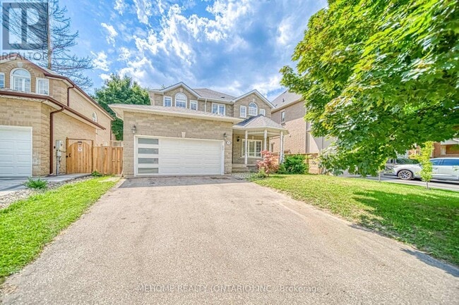 Building Photo - 98 Leyburn Ave