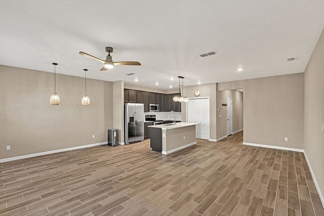 Foto del edificio - 3 bedroom/ 2.5 bath townhome in Beachwalk!