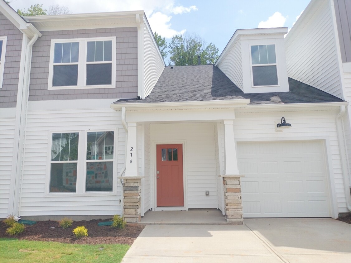 Photo - 234 Woodhouse Wy (Greenville, SC)