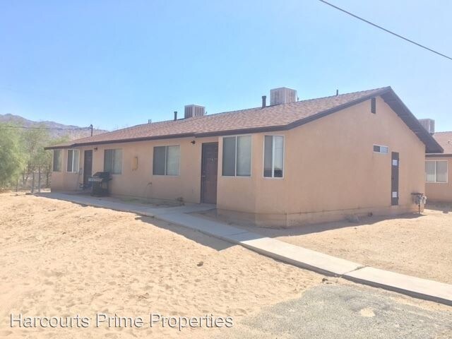 Primary Photo - 73483 Sun Valley Dr