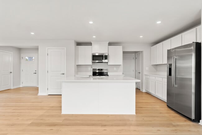 Building Photo - 6461 Election Ave