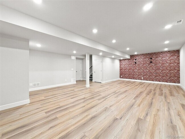 Foto del edificio - 9395 Antero St