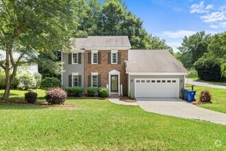 Building Photo - 6649 Speight Cir