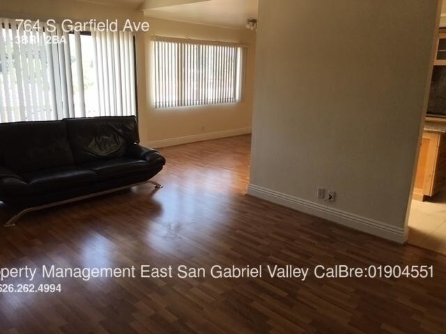 Foto del edificio - 3 bedroom in Monterey Park CA 91754