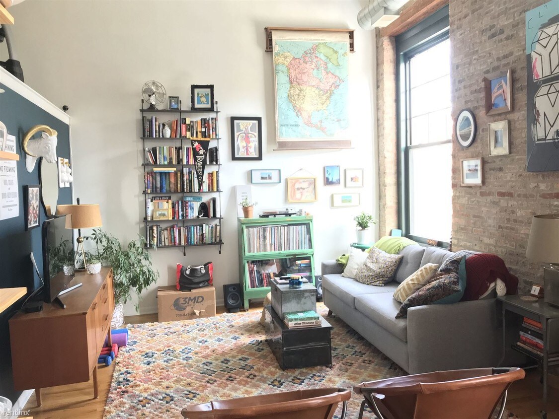 Primary Photo - 1 br, 1 bath Apartment - 839 W Fulton Market