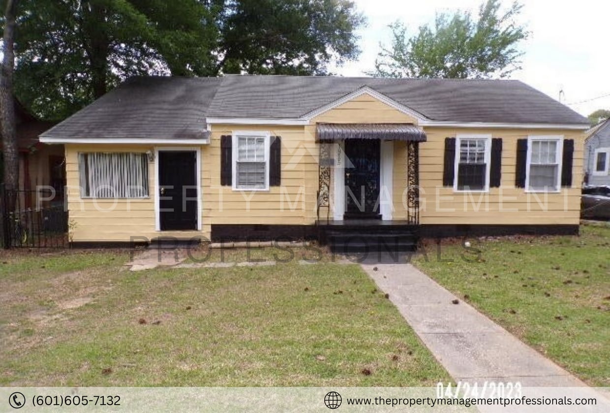 Primary Photo - Enchanting 1940's Vintage Home Near Jackso...