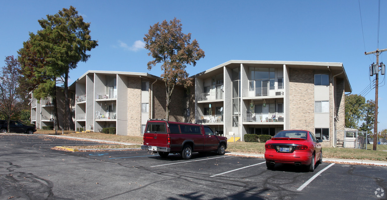 Harrison Apartments Indianapolis