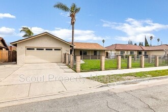 Building Photo - 26158 Hemet St