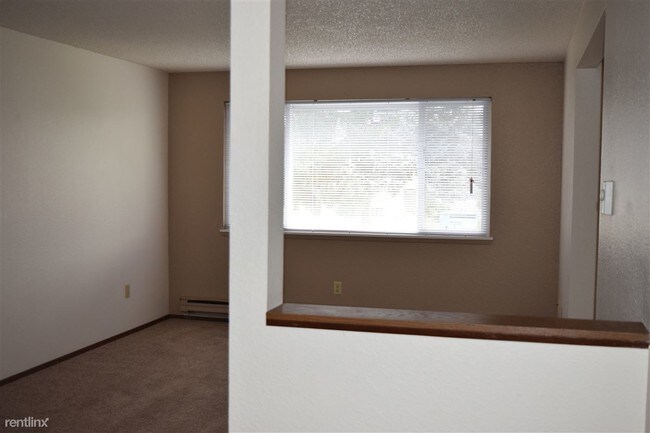 Building Photo - 10003 167th Street Ct E