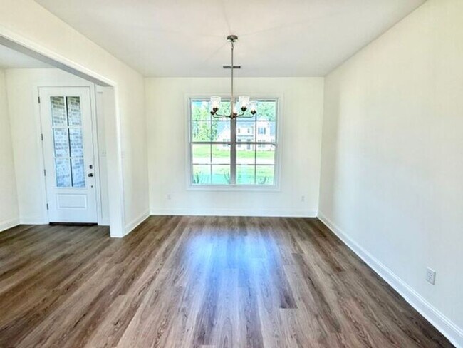 Building Photo - Now Leasing a Brand New 5-Bedroom 3 bath home in Olive Branch @ Southbranch