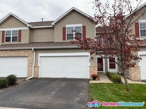 Building Photo - 1107 Bergmann Dr