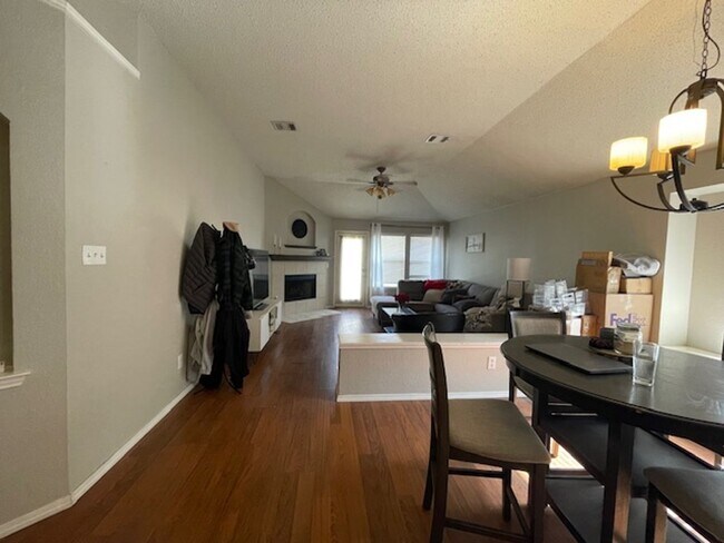 Foto del edificio - 5424 Kingsknowe Pkwy