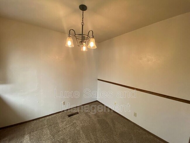 Foto del edificio - 8310 NW 7th St