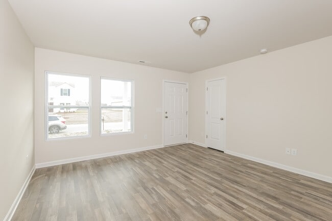 Building Photo - 1265 Zoysia Dr