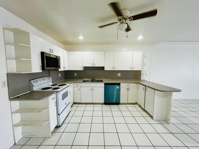 Foto del edificio - 13711 Yarmouth Ct