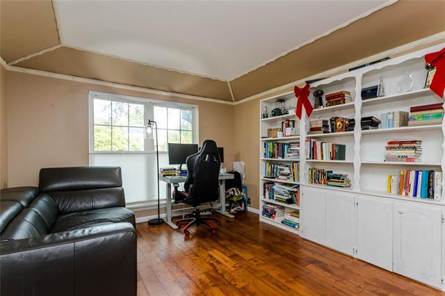 Building Photo - 9666 Whitehurst Dr