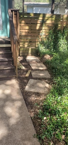 Foto del edificio - 3300 Clawson Rd