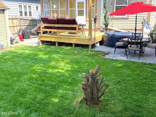 Building Photo - 3 br, 2 bath House - 2757 N 76th St