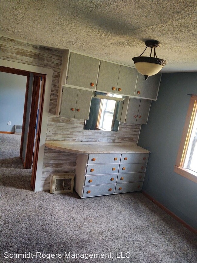 Building Photo - 3 br, 1 bath House - 1138 Riverside