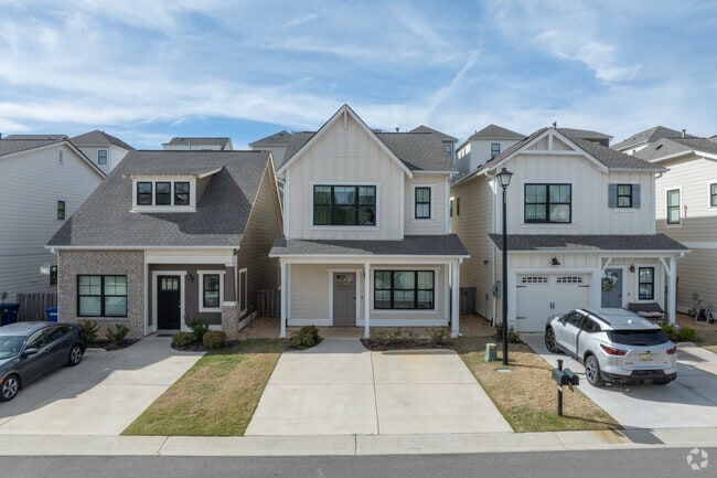 Luxury Single Family Rental  Community - The Heights