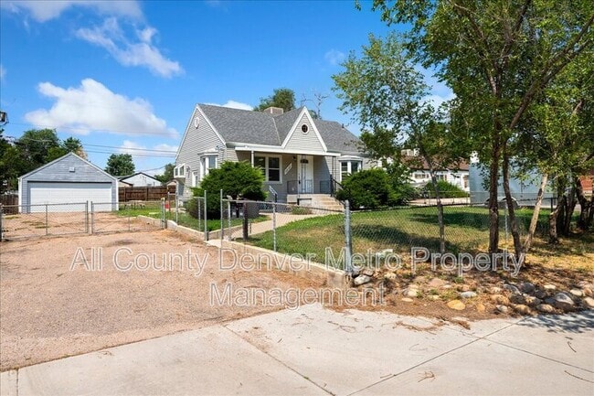 Building Photo - 1331 Ammons St