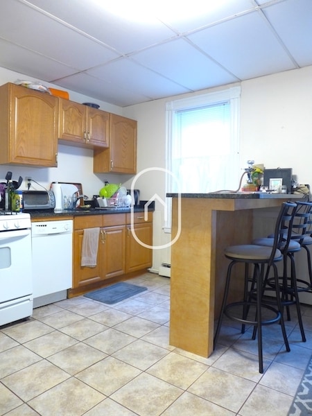 Building Photo - 2 Torpie St