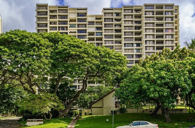 Building Photo - 6710 Hawaii Kai Dr