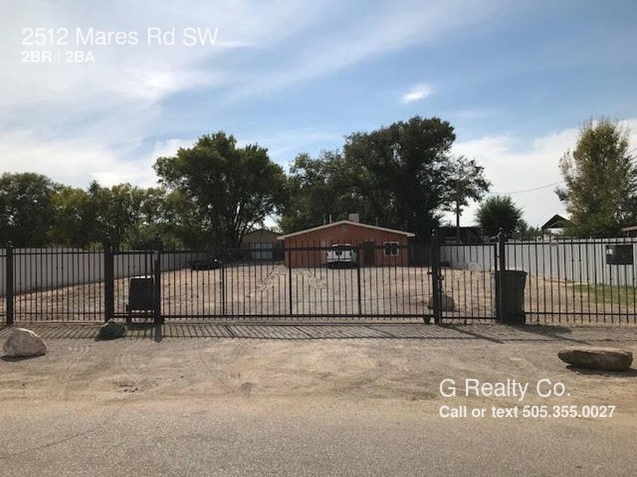 Primary Photo - 2512 Mares Rd SW