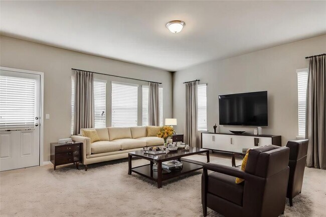 Foto del edificio - 1402 Deodara Dr